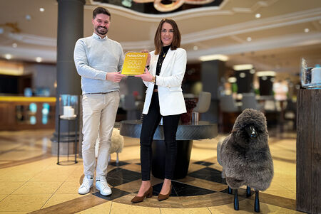 Holiday Check Gold Award 2026: Wellness- & Sporthotel Jagdhof im Bayerischen Wald